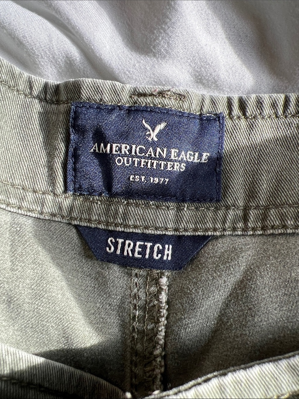 5 Pair American Eagle Outfitters Women's Shorts - Olive, Burgundy, Blue, Tan - Picture 5 of 6